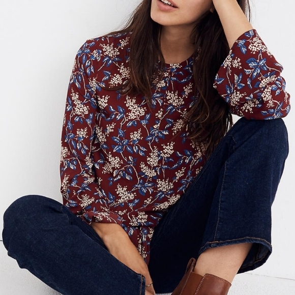 Tops - Madewell bell sleeve top in antique flora